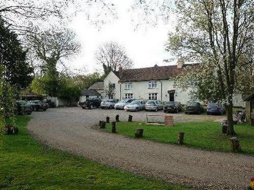 Bonnington Farm Guest House Stansted Mountfitchet Exterior photo